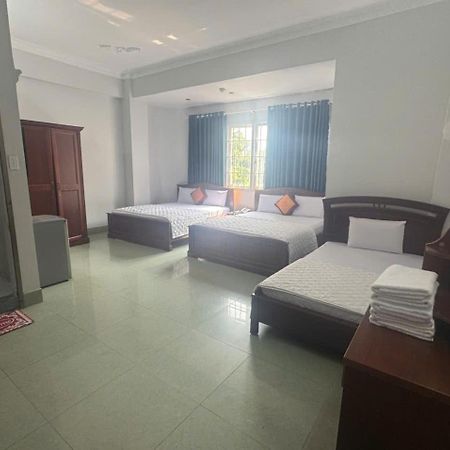 Khách Sạn Thanh Hồng Ciudad Ho Chi Minh  Exterior foto